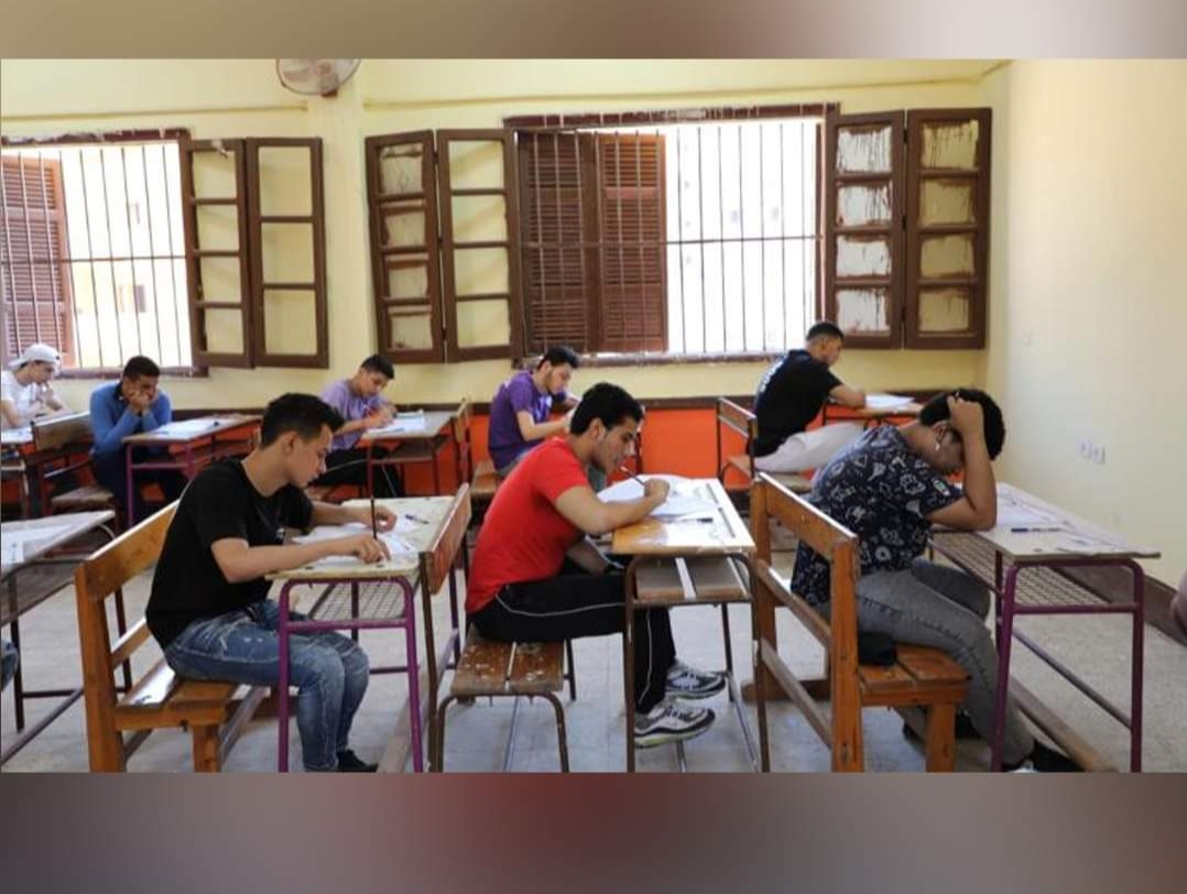 مصر .. طلاب الثانوية العامة يؤدون امتحان مادة اللغة العربية أمام 2098 لجنة 1 IMG ٢٠٢٣٠٦١٨ ١٠٠٧٤٤ مصر .. طلاب الثانوية العامة يؤدون امتحان مادة اللغة العربية أمام 2098 لجنة