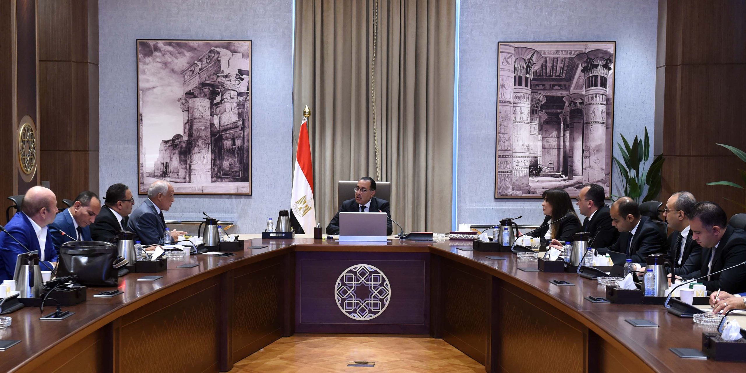 SLM 6953 scaled مصر .. رئيس الوزراء يتابع جهود تطوير المنطقة المحيطة بالمتحف المصري الكبير