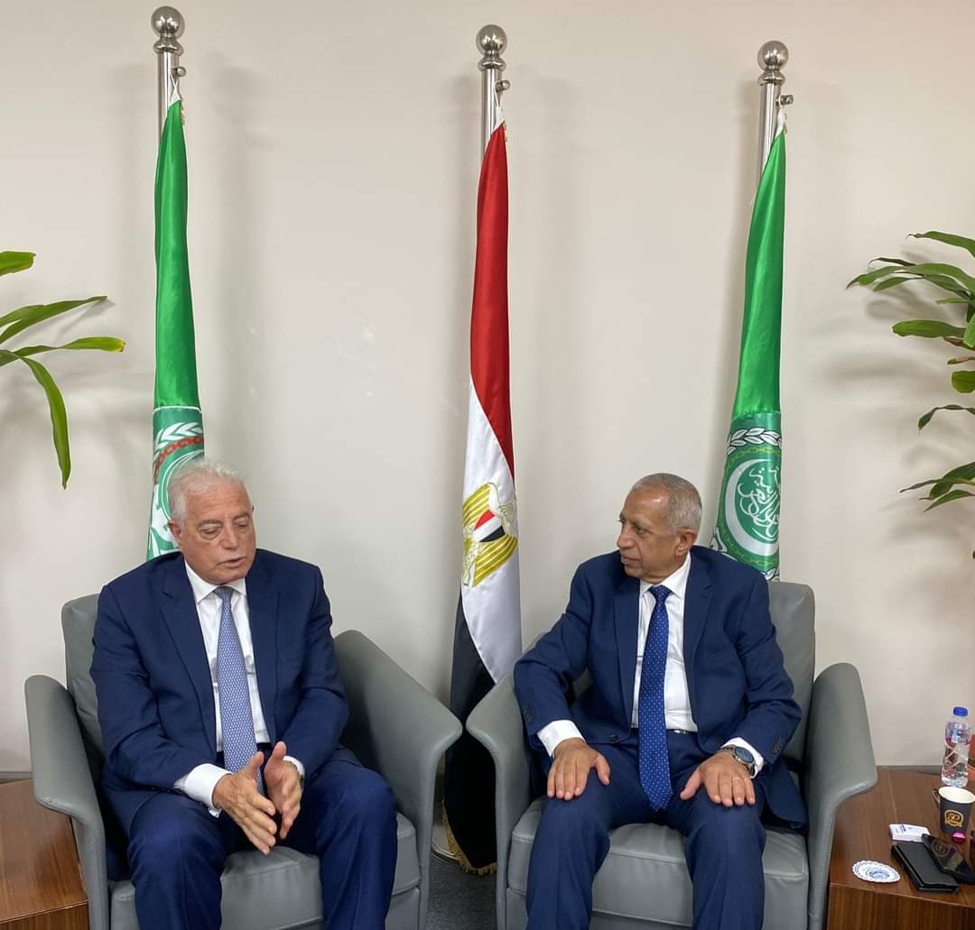 محافظ جنوب سيناء يزور فرع الأكاديمية العربية بالعلمين 1 FB IMG 1688544180342 محافظ جنوب سيناء يزور فرع الأكاديمية العربية بالعلمين