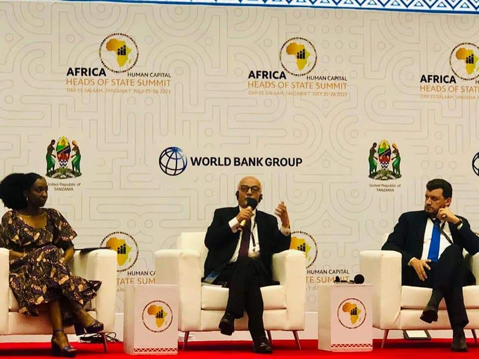 خلال فعاليات "القمة الأفريقية لرأس المال البشري 2023" بتنزانيا : رضا حجازي يستعرض التجربة المصرية لتأهيل الشباب للتشغيل وسوق العمل 1 FB IMG 1690292659211 خلال فعاليات "القمة الأفريقية لرأس المال البشري 2023" بتنزانيا : رضا حجازي يستعرض التجربة المصرية لتأهيل الشباب للتشغيل وسوق العمل