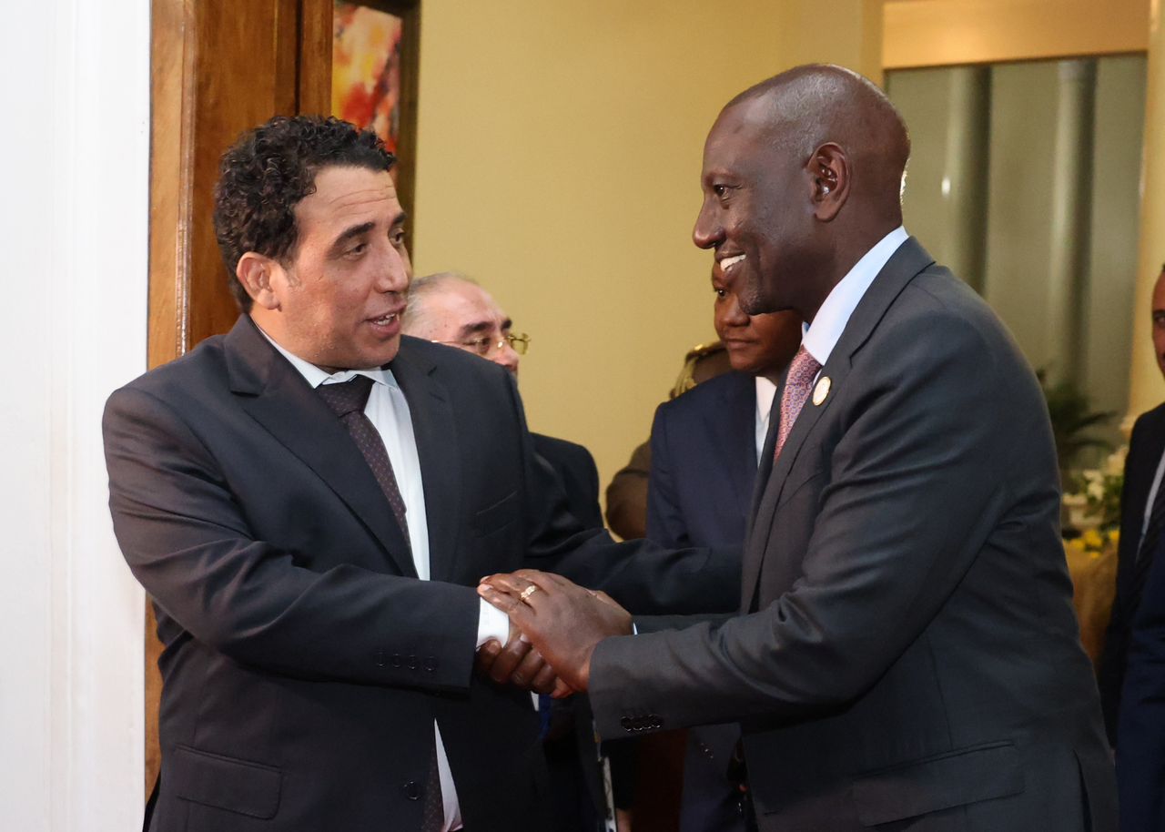 IMG 20230716 WA0031 « المنفي » يبحث مع الرئيس الكيني توحيد الجهود الإفريقية والعربية والدولية لحل أزمة السودان