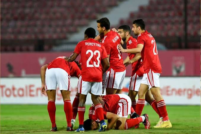 images 2 4 الدوري المصري| الأهلي يقترب من التتويج بثنائية في الاتحاد