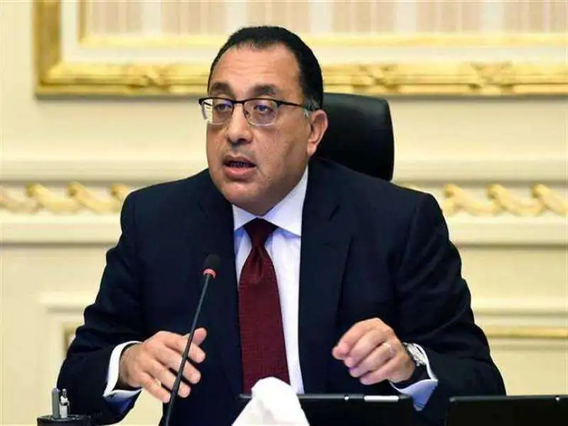 رئيس مجلس الوزراء الدكتور مصطفى مدبولي مصر .. مدبولي: تنسيق كامل بين وزارتي الكهرباء والبترول لحل أزمة التيار الكهربائي