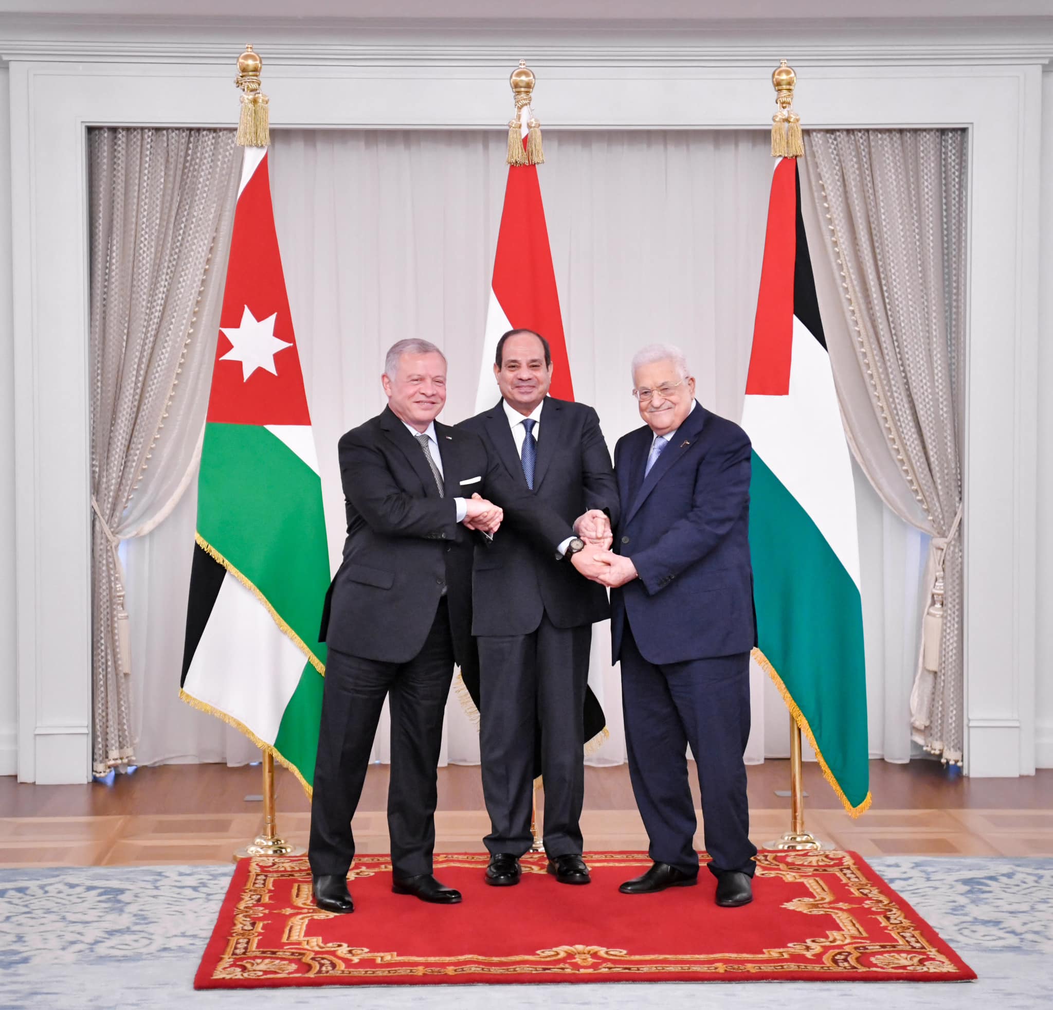 البيان الختامي للقمة الثلاثية المصرية الأردنية الفلسطينية يؤكد ضرورة إنهاء الاحتلال ضمن جدول زمني واضح 1 367387521 856029889219074 1782675083924787566 n البيان الختامي للقمة الثلاثية المصرية الأردنية الفلسطينية يؤكد ضرورة إنهاء الاحتلال ضمن جدول زمني واضح
