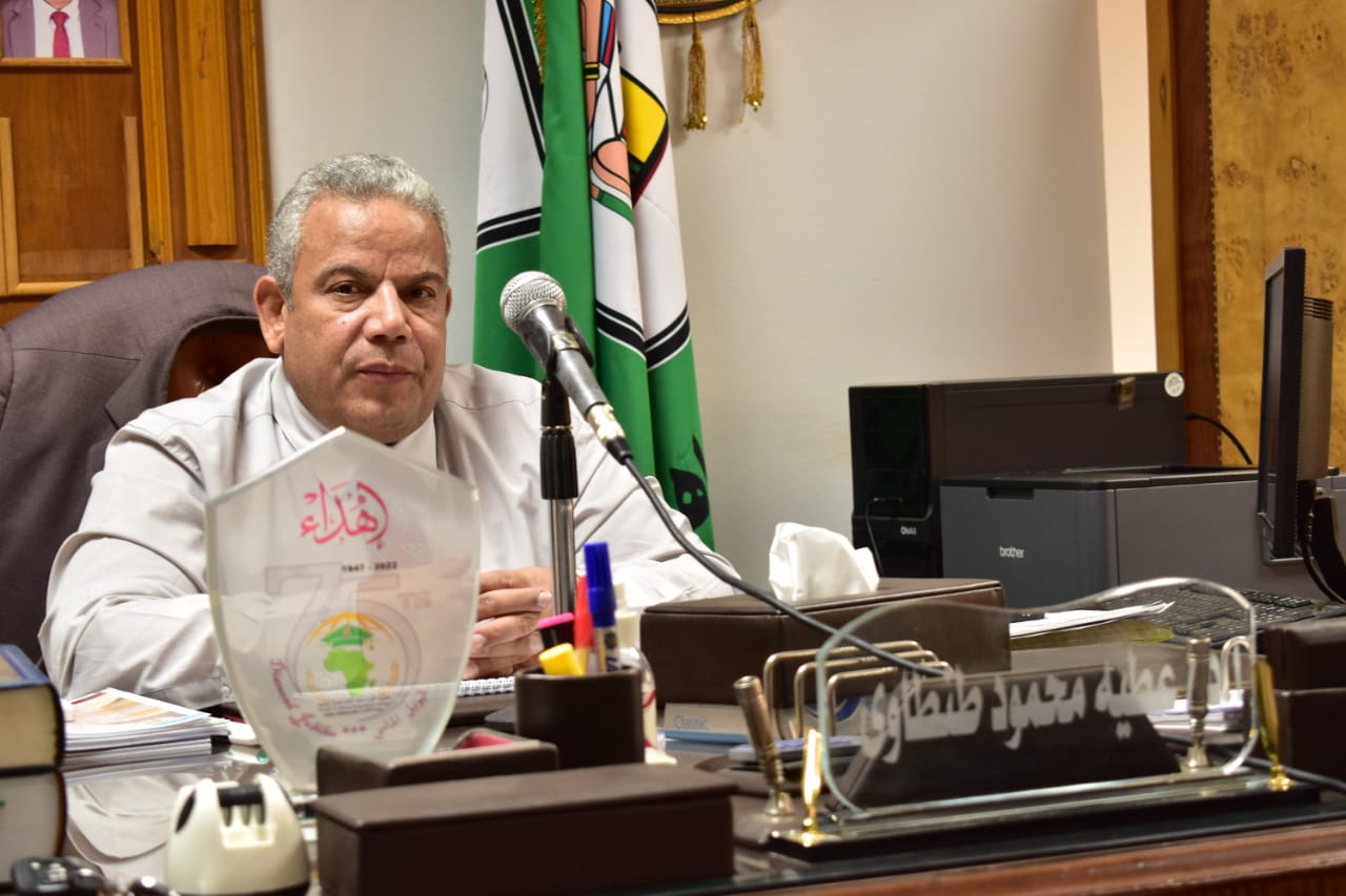 الدكتور عطيه الطنطاوي عميد كلية الدراسات الإفريقية العليا - جامعة القاهرة في حوار مع « أفرو نيوز 24 » : الرئيس السيسي أعاد الروح للعلاقات المصرية الأفريقية 2 a4a90014 3a4e 40a3 bb40 bd2c3da003db الدكتور عطيه الطنطاوي عميد كلية الدراسات الإفريقية العليا - جامعة القاهرة في حوار مع « أفرو نيوز 24 » : الرئيس السيسي أعاد الروح للعلاقات المصرية الأفريقية