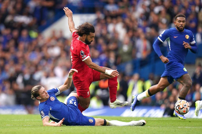 يقود ليفربول أمام تشيلسي محمد صلاح يقود ليفربول للفوز على لاسك النمساوي 3-1 في الدوري الأوروبي