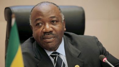 بونجو رئيس الجابون أول رد فعل من جانب فرنسا علي الإنقلاب العسكري في الجابون
