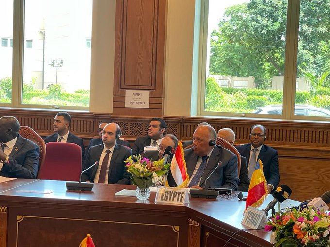 وزير الخارجية المصري أمام اجتماع دول جوار السودان : لسنا هنا لفرض حلول أو أوضاع على أي طرف 1 ٢٠٢٣٠٨٠٧ ١٢١٧٢٩ وزير الخارجية المصري أمام اجتماع دول جوار السودان : لسنا هنا لفرض حلول أو أوضاع على أي طرف