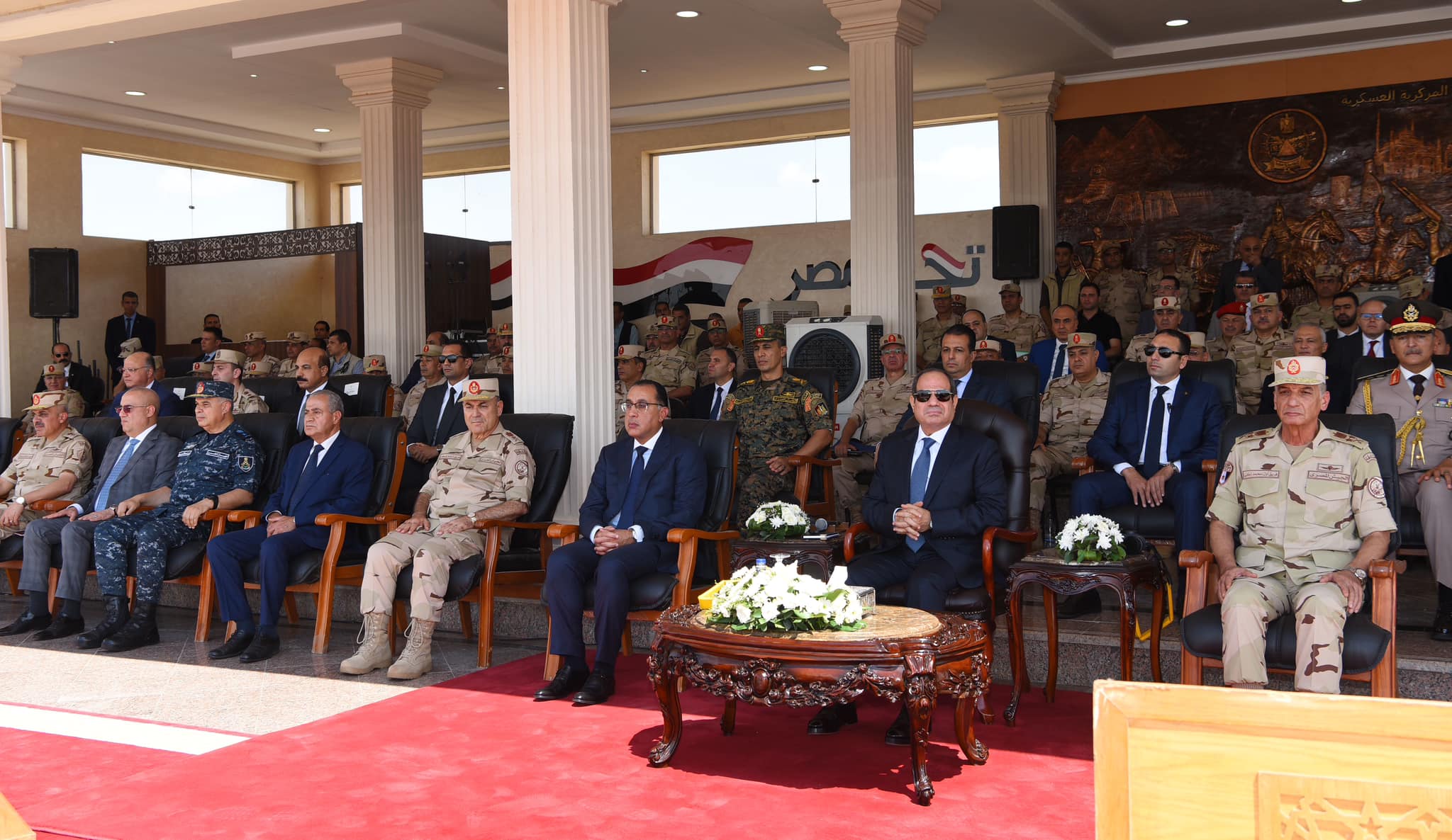 377544279 870861581069238 4256202208518641918 n الرئيس السيسي يشهد اصطفاف معدات الدعم والإغاثة والمساعدات الإنسانية للأشقاء في ليبيا