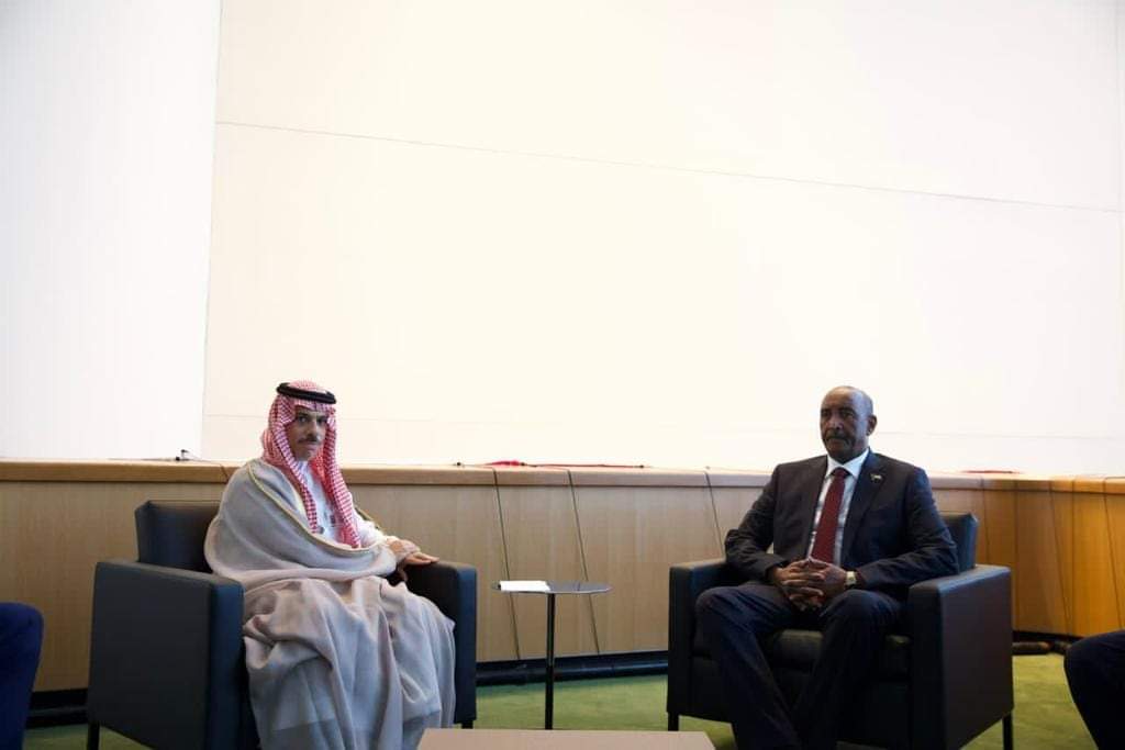 FB IMG 1695373845567 السودان .. « البرهان » يلتقي وزيري خارجية السعودية وروسيا في نيويورك 
