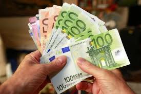 سعر اليورو أمام الجنيه المصري اليوم الخميس 14-9-2023 في نهاية التعاملات بالبنوك المصرية 1 سعر اليورو أمام الجنيه المصري