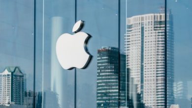 أبل apple "آبل" ترضخ للاتحاد الأوروبي وتزود "آيفون 15" بمنفذ شحن "يو إس بي - سي"