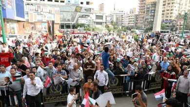 F84KDS1WsAAxCxq مصر .. ملايين المصريين يحتشدون في الميادين والشوارع الرئيسية تأييدا لدعم الرئيس السيسي للقضية الفلسطينية