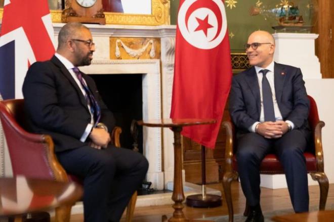 تونس وبريطانيا تبحثان سبل مواجهة الهجرة غير الشرعية