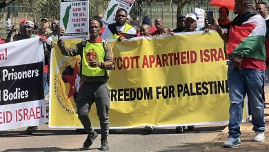 في جنوب أفريقيا دعما للشعب الفلسطيني  جنوب إفريقيا : لا يمكن السكوت عن أفعال الإسرائيلين في غزة