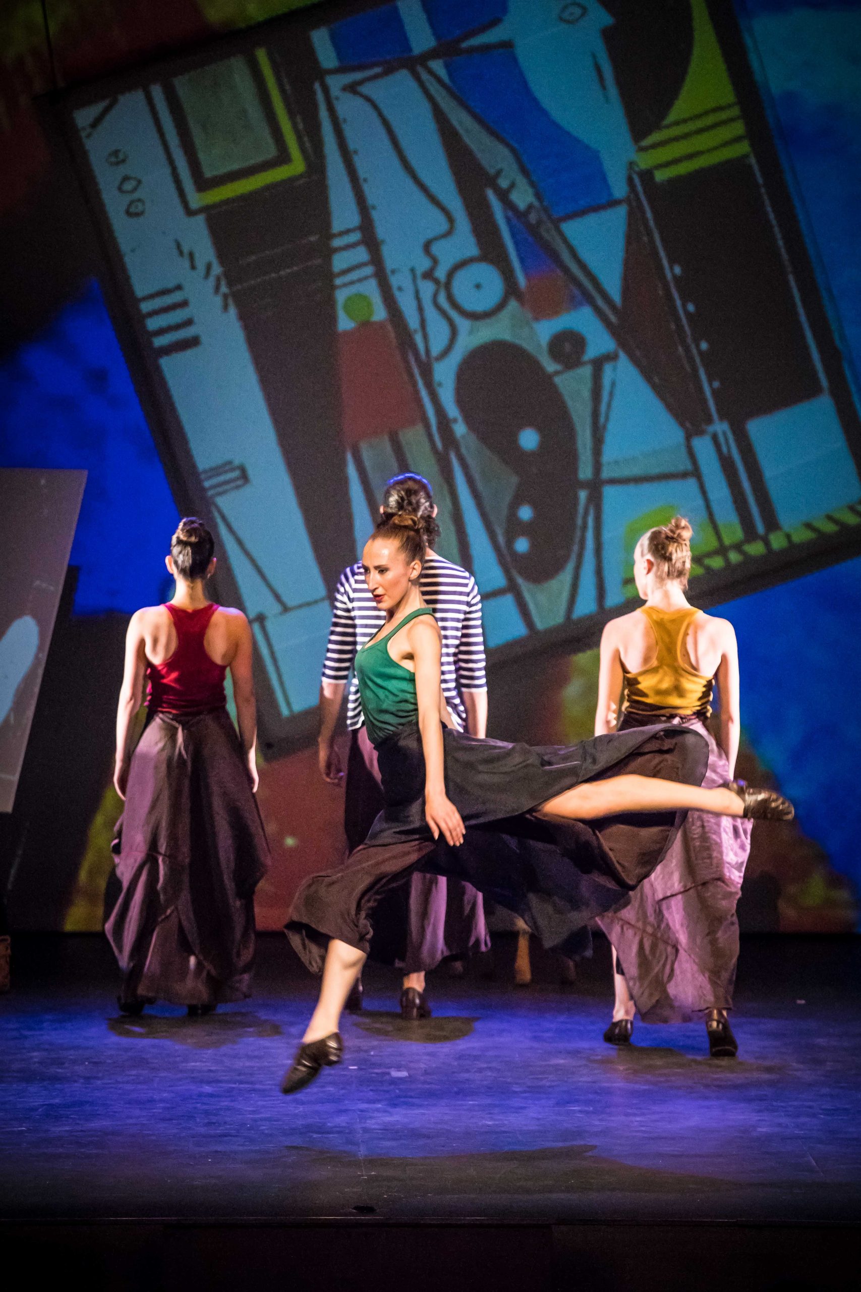 5 PICASSO EN DANZA vertical scaled فرقة “Ibérica de Danza” الإسبانية تقدم عرض  “Picasso en Danza” في مصر  بمناسبة الذكرى الخمسين على وفاة بيكاسو 