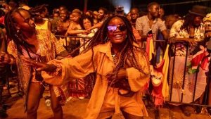 856 أوغندا: تحذيرات أمنية من 3 دول غربية بشأن مهرجان نييجي نييجي للموسيقي