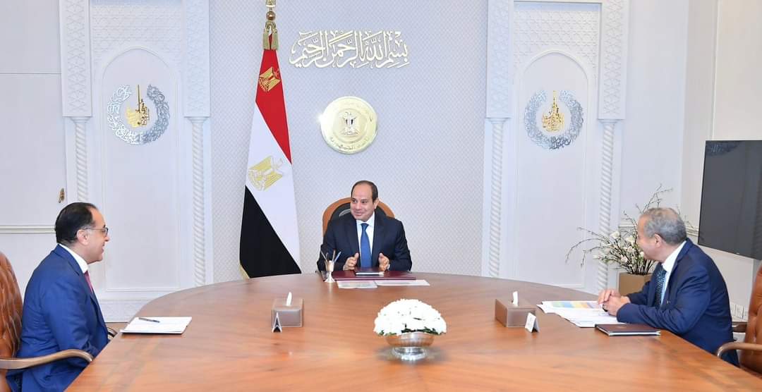 السيسي يوجه بتوفير إمدادات غذائية إضافية من السلع الغذائية بقيمة 650 طناً للفلسطينيين بغزة 1 FB IMG 1699968455217 السيسي يوجه بتوفير إمدادات غذائية إضافية من السلع الغذائية بقيمة 650 طناً للفلسطينيين بغزة