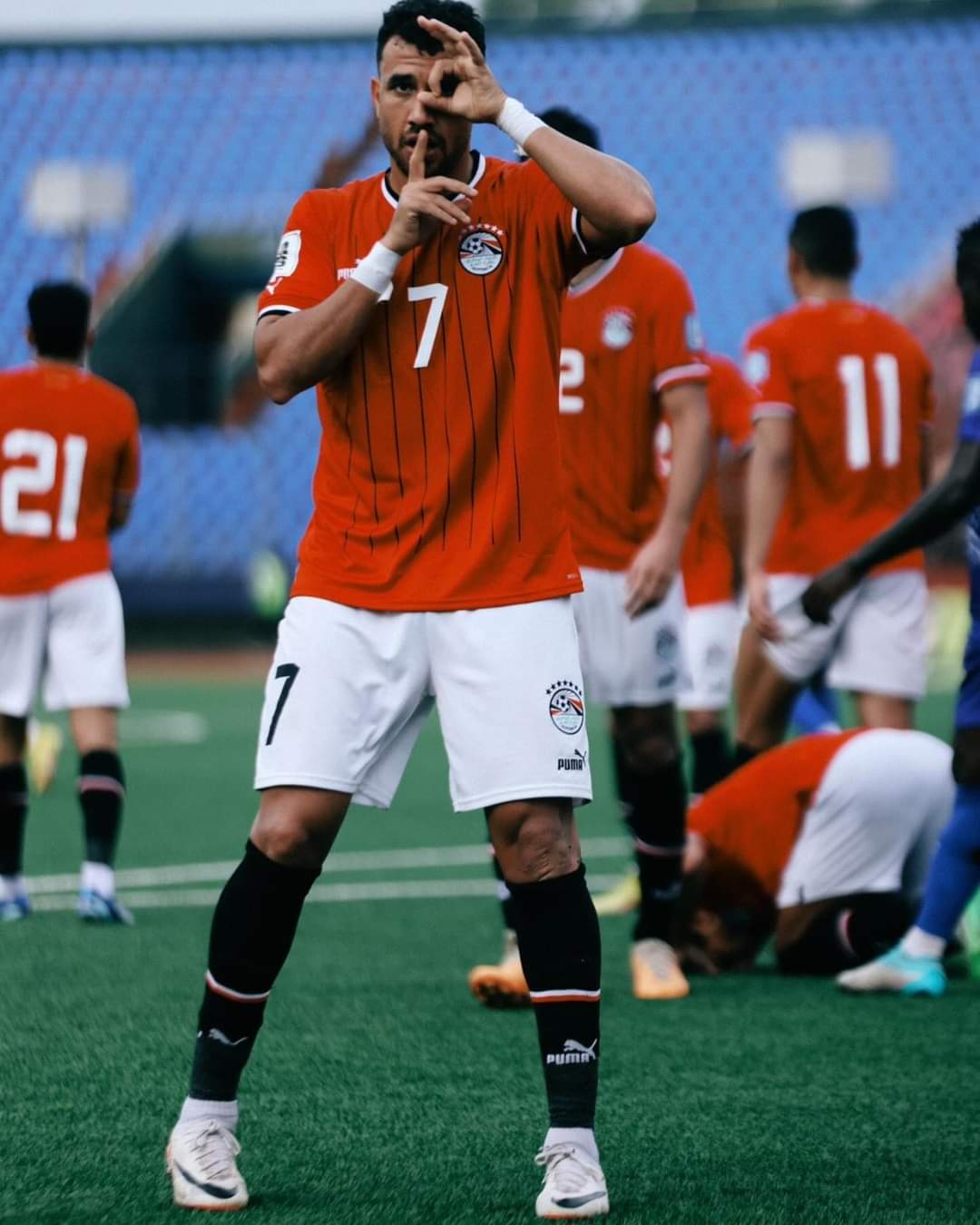 بالعلامة الكاملة .. منتخب مصر يحقق انتصاره الثاني ويتصدر مجموعته 1 FB IMG 1700418452522 بالعلامة الكاملة .. منتخب مصر يحقق انتصاره الثاني ويتصدر مجموعته