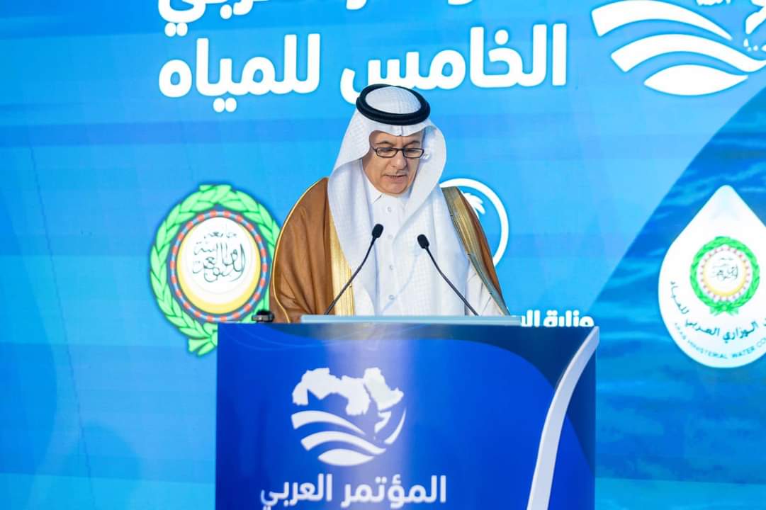 FB IMG 1700731638435 لقاءات مكثفة ل"رئيس الأكاديمية العربية " علي هامش المؤتمر العربي للمياة هامش