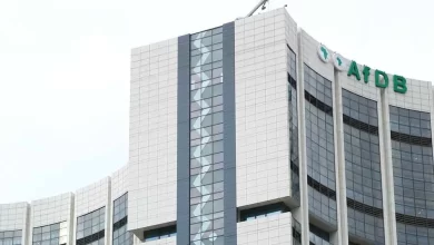 " التنمية الأفريقي " يتهم الأمن الإثيوبي بإحتجاز والاعتداء علي إثنين من موظفيه 3 بنك التنمية الأفريقي " التنمية الأفريقي " يتهم الأمن الإثيوبي بإحتجاز والاعتداء علي إثنين من موظفيه
