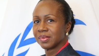 "أعربت عن قلها إزاء التصعيد العسكري في الإقليم " .. مسؤولة دولية : أهل دارفور عانوا بما فيه الكفاية 3 نائبة رئيس بعثة الأمم المتحدة في السودان "أعربت عن قلها إزاء التصعيد العسكري في الإقليم " .. مسؤولة دولية : أهل دارفور عانوا بما فيه الكفاية