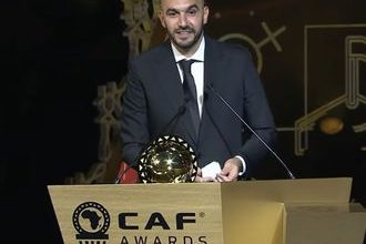حفل الكاف.. وليد الركراكي أفضل مدرب في إفريقيا لعام 2023 5 9839098591702323509 حفل الكاف.. وليد الركراكي أفضل مدرب في إفريقيا لعام 2023