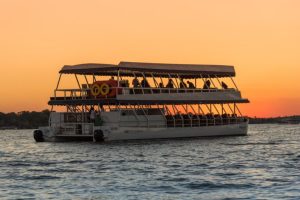Copy of Zambezi River Dinner Cruise Wild Horizons Malachite 768x513 1 شلالات فيكتوريا تطلق بوابة مخصصة لها كوجهة سياحية