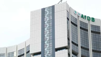 بنك التنمية الأفريقي إثيوبيا :الأزمة مع بنك التنمية الأفريقي إلي مزيد من التصعيد .. والبنك يسحب موظفيه الدوليين من أديس أبابا