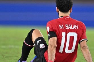1412173081705612412 إصابة محمد صلاح خلال مباراة مصر وغانا بكأس أمم إفريقيا