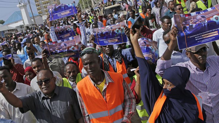 738x415 cmsv2 0a4a4071 de51 5435 95c9 382e6de9b6c6 8149628 الصومال.. عشرات الآلاف يتظاهرون في مقديشو ضد التدخلات الإثيوبية