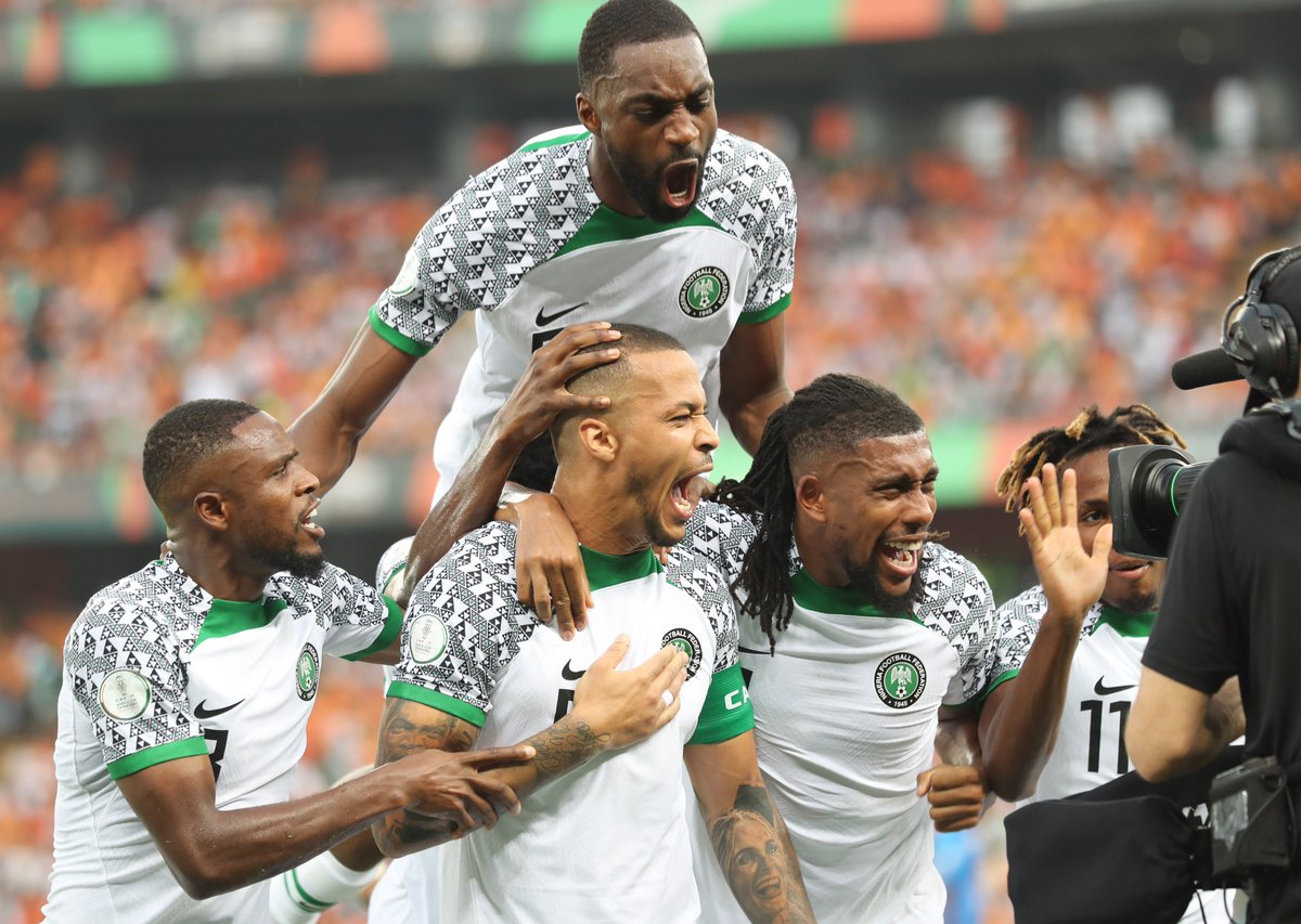 كأس أمم إفريقيا: قمة نارية بين « النسور » و و« الأسود غير المروضة » .. وأنجولا لاجهاض أحلام ناميبيا 1 ٢٠٢٤٠١٢٦ ١٣٢٠١٥ كأس أمم إفريقيا: قمة نارية بين « النسور » و و« الأسود غير المروضة » .. وأنجولا لاجهاض أحلام ناميبيا