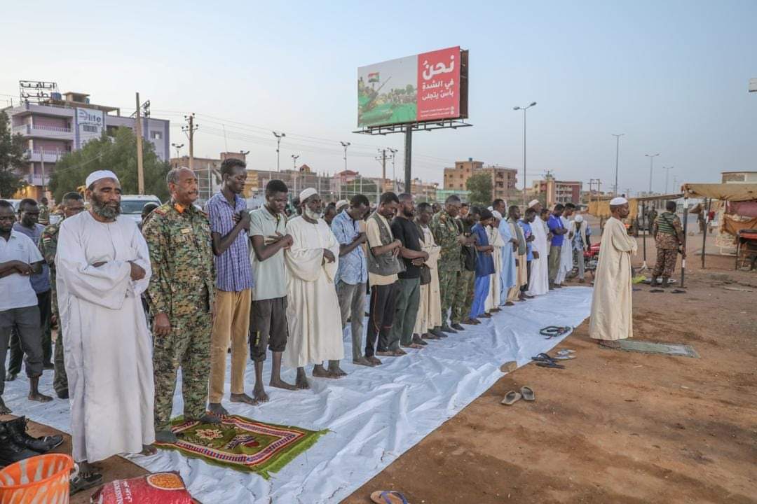 FB IMG 1710284642195 1 السودان .. « البرهان » : رسالتنا لمتمردي الدعم السريع القوات المسلحة ستلاحقكم في كل مكان