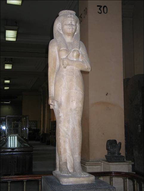 IMG ٢٠٢٤٠٣٨٤ ١١١٢٥٥٠٨٤ الدكتور حسين عبد البصير يكتب : علاقات مصر القديمة وأفريقيا