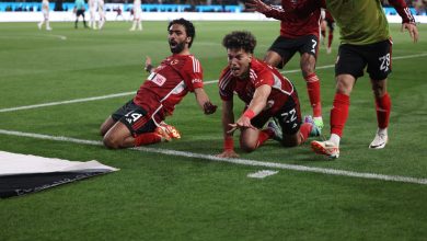 فرحة لاعبي الأهلي بهدف إمام عاشور في مرمي الزمالك الأهلي بطلا لـ كأس مصر للمرة 39 في تاريخه على حساب غريمه التقليدي الزمالك