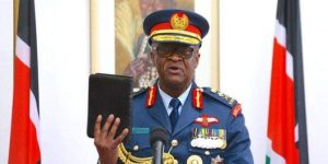 FB IMG 1713463361599 كينيا روتو يؤكد وفاة رئيس قوات الدفاع الكينية و11 آخرين
