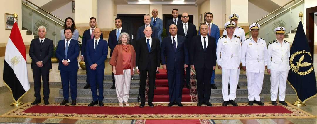 مصر .. "الداخلية " تنظم ورشة عمل لتدريب الكوادر الأمنية الأفريقية فى مجال مكافحة الجريمة المنظمة والهجرة غير الشرعية 1 FB IMG 1714395332892 مصر .. "الداخلية " تنظم ورشة عمل لتدريب الكوادر الأمنية الأفريقية فى مجال مكافحة الجريمة المنظمة والهجرة غير الشرعية