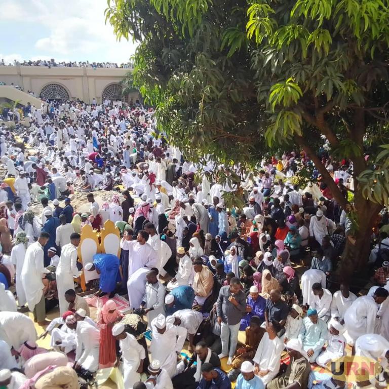 IMG 20240410 WA0076  أوغندا: مفتي البلاد يؤم المسلمين في صلاة عيد الفطر المبارك 