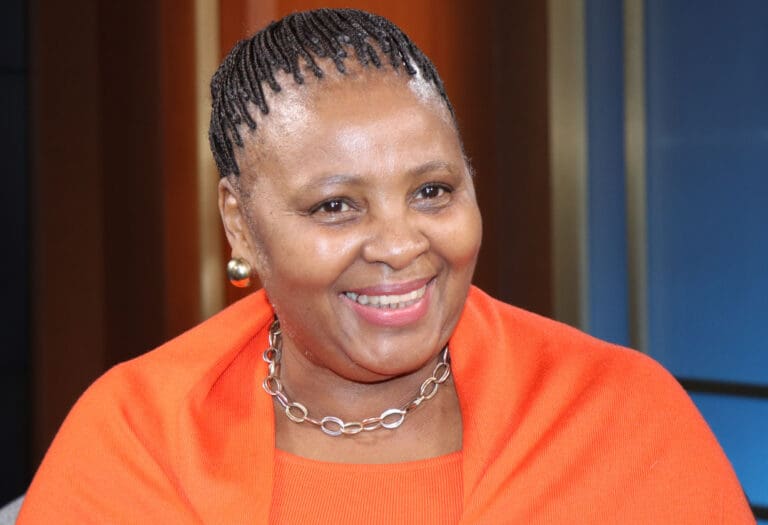 Nosiviwe Mapisa Nqakula 768x525 1 جنوب أفريقيا: القبض علي رئيسة البرلمان في قضية فساد