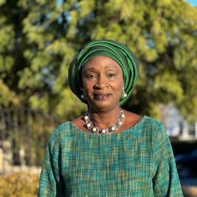 السنغال: تعرف علي السيرة الذاتية لوزيرة الخارجية في حكومة عثمان سونكو