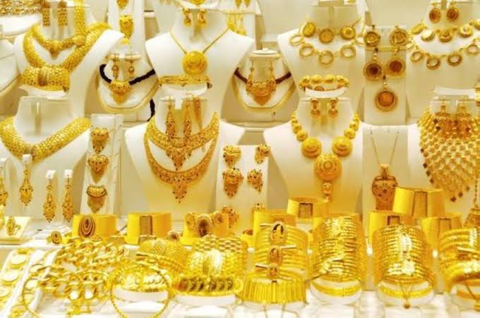 images 4 مصر : أسعار الذهب تواصل التحليق لمستويات قياسية .. وعيار 21 يسجل 3140 في محلات الصاغة 