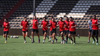 الغيابات تضرب المارد الأحمر .. موعد مباراة الأهلي ومازيمبي والقنوات الناقلة 1 ٢٠٢٤٠٤١٩ ٢٠٠٦٥٧ الغيابات تضرب المارد الأحمر .. موعد مباراة الأهلي ومازيمبي والقنوات الناقلة