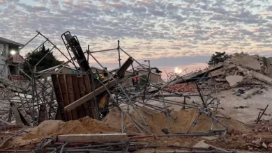 جنوب أفريقيا .. انقاذ عامل بعد 120 ساعة قضاها تحت الأنقاض 3 90253700 0f90 11ef a612 072adf2e3cd6.jpg جنوب أفريقيا .. انقاذ عامل بعد 120 ساعة قضاها تحت الأنقاض