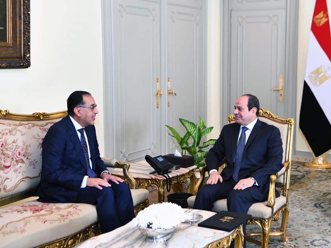 مصر .. الرئيس السيسي يقبل استقالة الحكومة ويكلف مدبولي بتشكيل حكومة جديدة 1 FB IMG 1717411156588 مصر .. الرئيس السيسي يقبل استقالة الحكومة ويكلف مدبولي بتشكيل حكومة جديدة