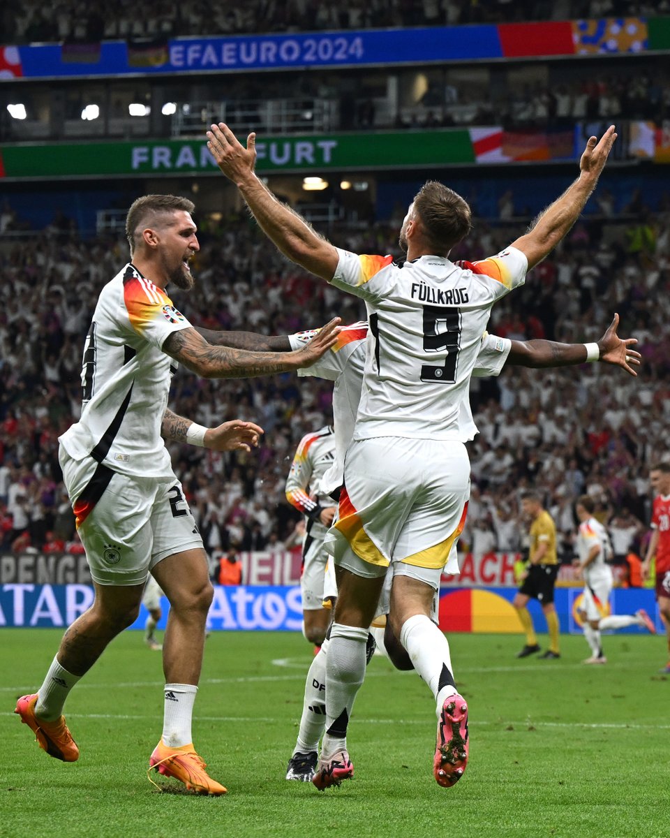 يورو 2024 .. سويسرا ترافق ألمانيا إلى دور الـ16 والمجر تتمسك بالأمل 1 ٢٠٢٤٠٦٢٤ ٠١٠٣١٥ يورو 2024 .. سويسرا ترافق ألمانيا إلى دور الـ16 والمجر تتمسك بالأمل
