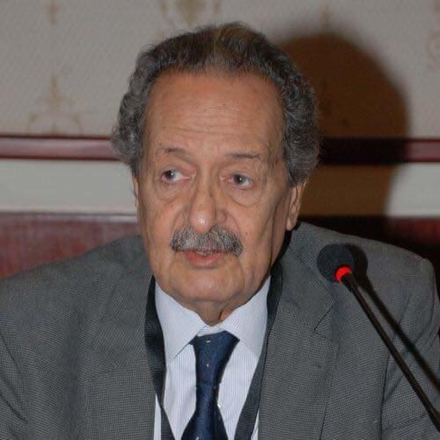 « نورهان كمال » تفوز جائزة حلمي شعراوي للدراسات والبحوث الأفريقية لعام ٢٠٢٤ 1 1679333116078367100 « نورهان كمال » تفوز جائزة حلمي شعراوي للدراسات والبحوث الأفريقية لعام ٢٠٢٤