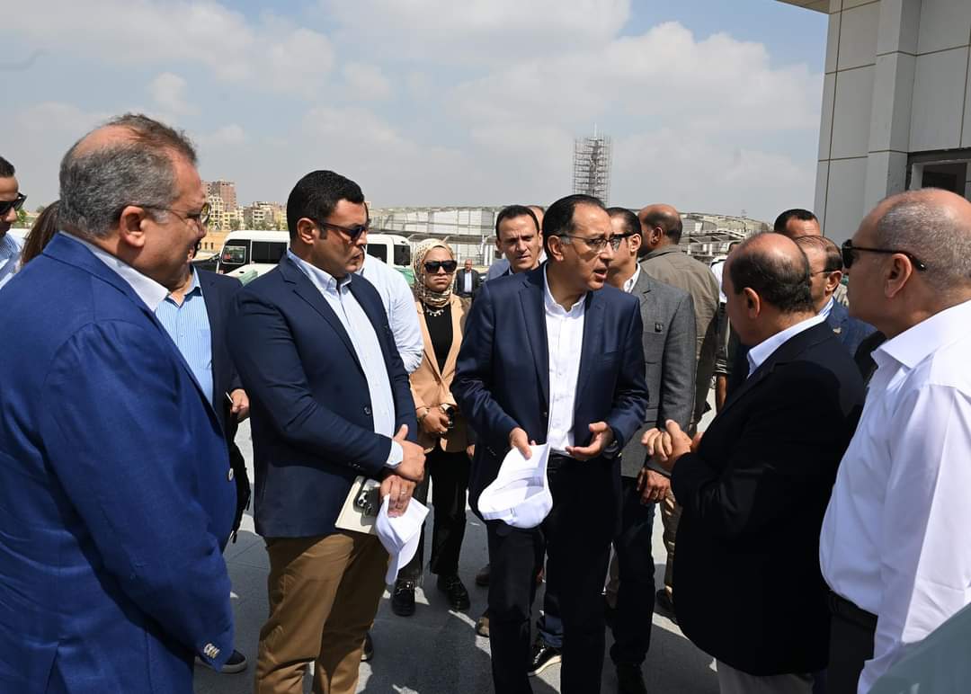 في أول جولة تفقدية بعد إعلان الحكومة الجديدة.. رئيس الوزراء المصري يتفقد عددا من مشروعات القاهرة التاريخية 1 FB IMG 1720256125520 في أول جولة تفقدية بعد إعلان الحكومة الجديدة.. رئيس الوزراء المصري يتفقد عددا من مشروعات القاهرة التاريخية