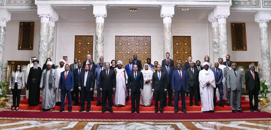 الرئيس السيسي يؤكد أهمية إعلاء المصلحة الوطنية السودانية للتوصل لحل للأزمة غير المسبوقة التي يعيشها السودان الشقيق 1 FB IMG 1720350731970 الرئيس السيسي يؤكد أهمية إعلاء المصلحة الوطنية السودانية للتوصل لحل للأزمة غير المسبوقة التي يعيشها السودان الشقيق