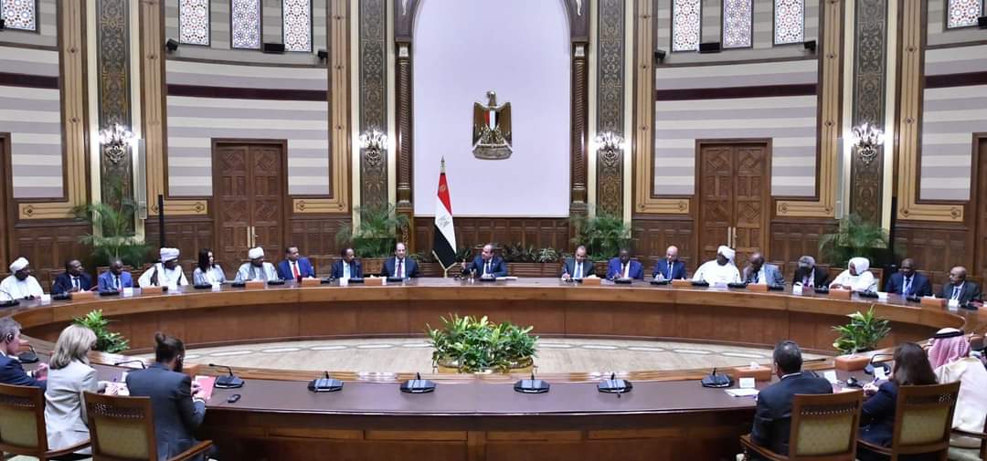FB IMG 1720350739715 الرئيس السيسي يؤكد أهمية إعلاء المصلحة الوطنية السودانية للتوصل لحل للأزمة غير المسبوقة التي يعيشها السودان الشقيق