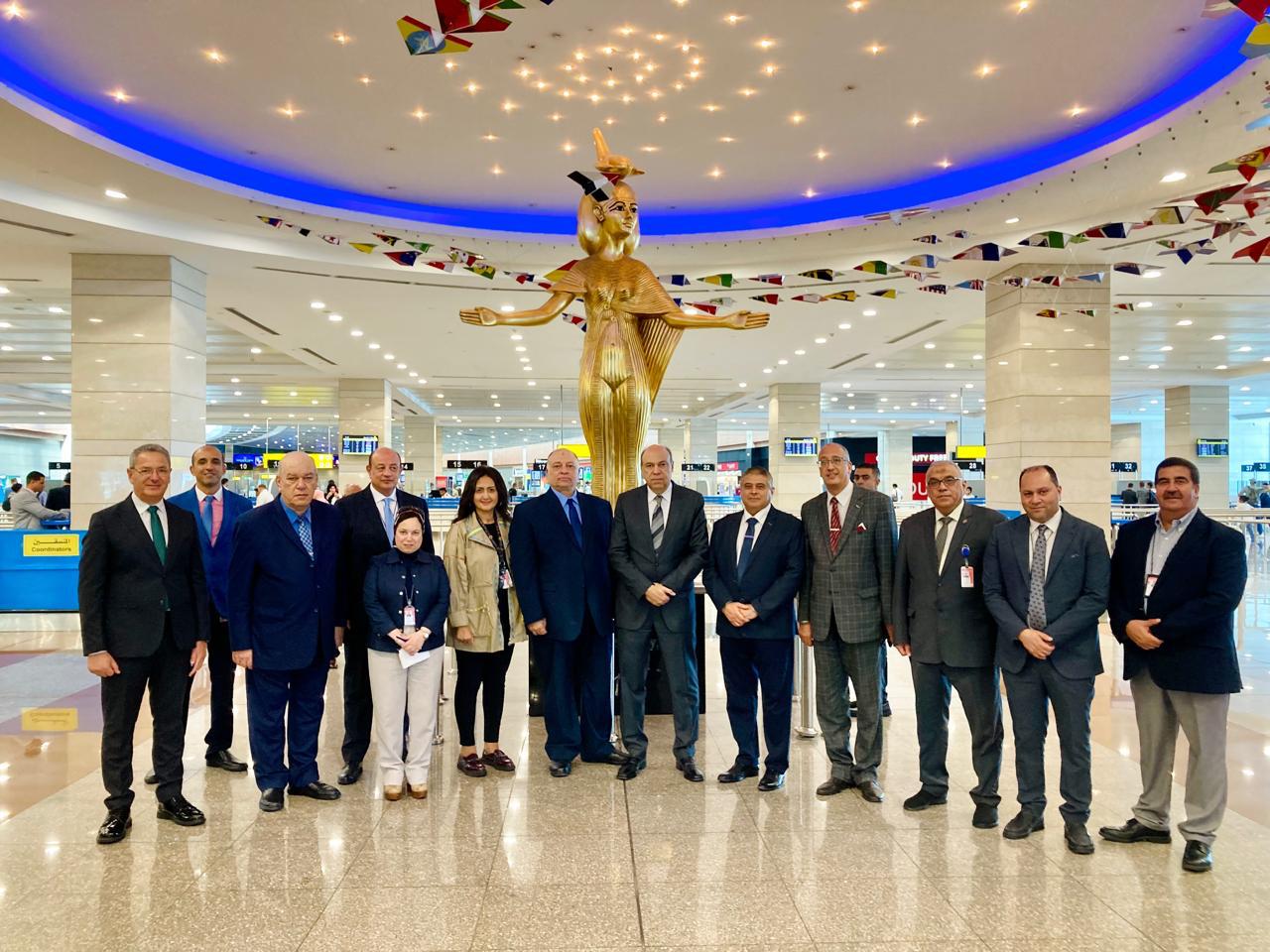 مصر : وزير الطيران يتابع إنتظام الرحلات بمطار القاهرة عقب تداعيات العطل التقني 1 IMG 20240720 WA0020 مصر : وزير الطيران يتابع إنتظام الرحلات بمطار القاهرة عقب تداعيات العطل التقني